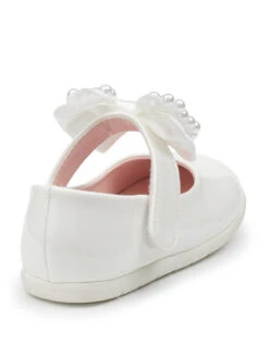 Baby Girls Ivory Flower Girl Shoes 8 Baby Girls Ivory Flower Girl Shoes -Stylish Children's Clothing Store 3 102 69 94376.1619021440