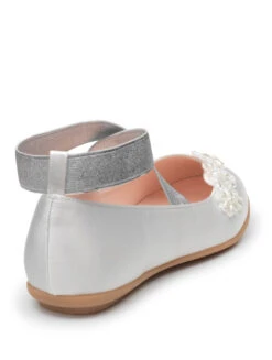 Girls Ivory And Silver Bridesmaid Shoes 8 Girls Ivory And Silver Bridesmaid Shoes -Stylish Children's Clothing Store 3 103 143 60819.1619021455