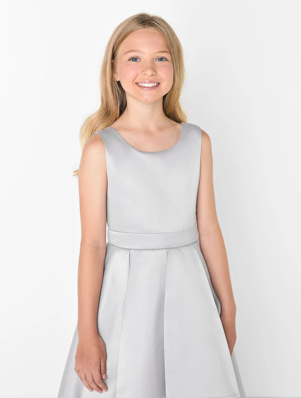 Girls Silver Grey Flower Girl Dress 4 Girls Silver Grey Flower Girl Dress - Image 2