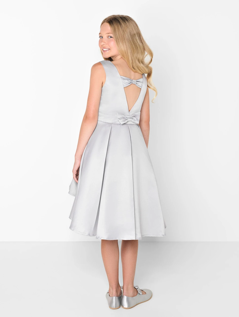 Girls Silver Grey Flower Girl Dress 6 Girls Silver Grey Flower Girl Dress - Image 4